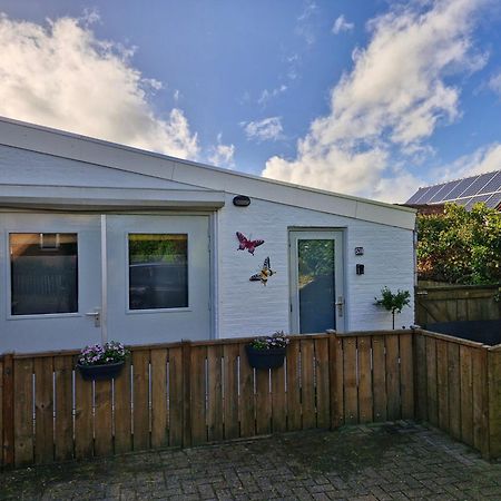 Dorpsdijk 53A Daire Vrouwenpolder Dış mekan fotoğraf