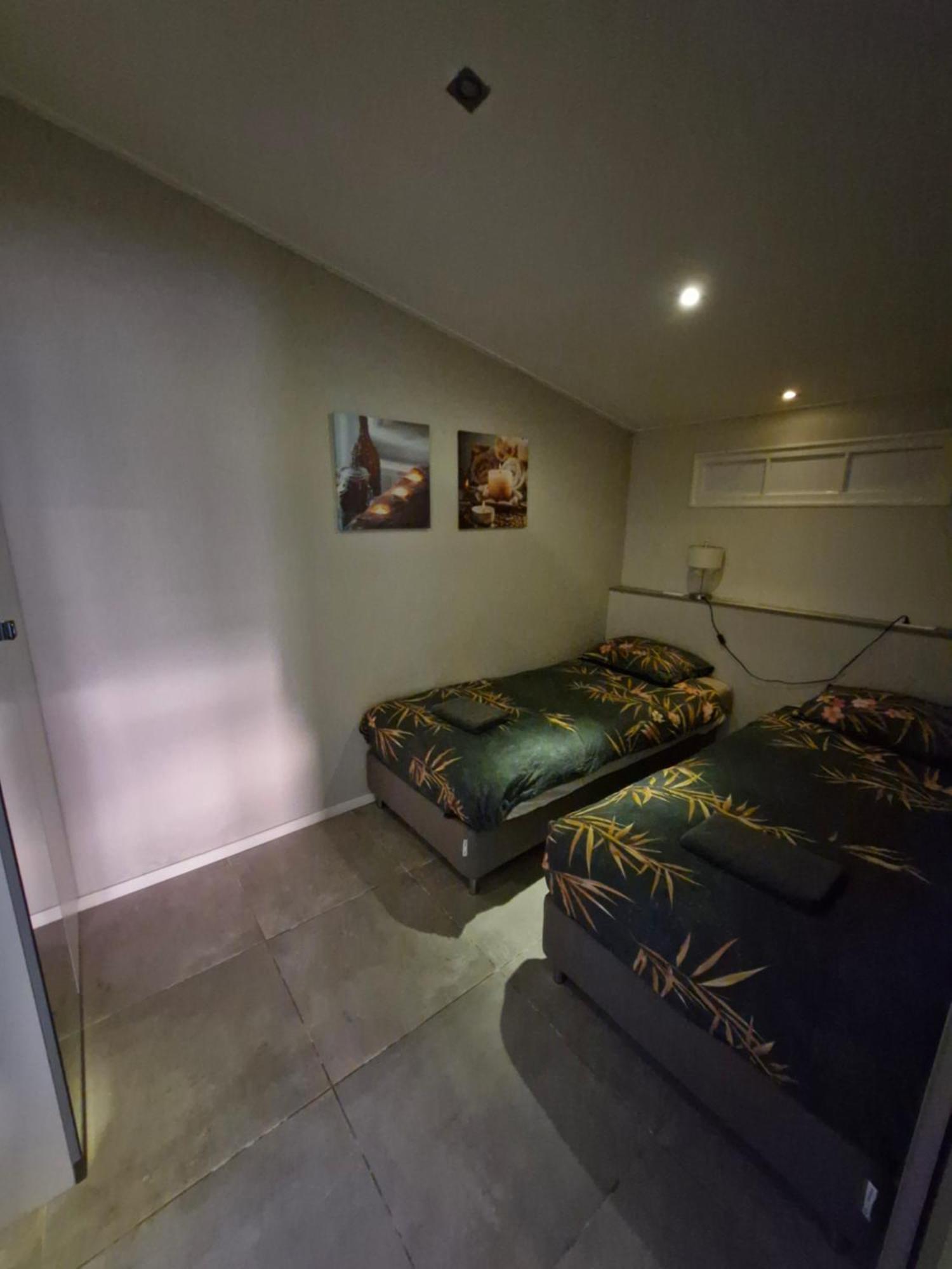 Dorpsdijk 53A Daire Vrouwenpolder Dış mekan fotoğraf